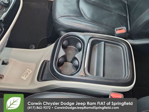 Used 2017 Chrysler Pacifica Touring-L image 30