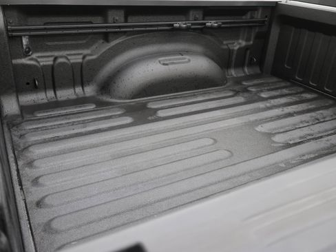 Used 2023 RAM 1500 Big Horn image 5