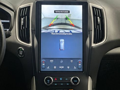 Certified 2024 Ford Edge SEL AWD/4WD image 7
