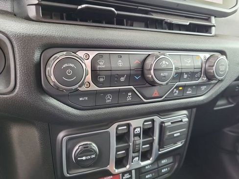 New 2026 Jeep Gladiator Willys image 16