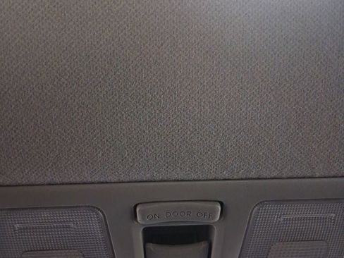 Used 2013 Hyundai Elantra Limited image 30