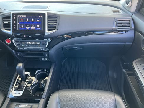 Used 2019 Honda Ridgeline RTL-E image 31