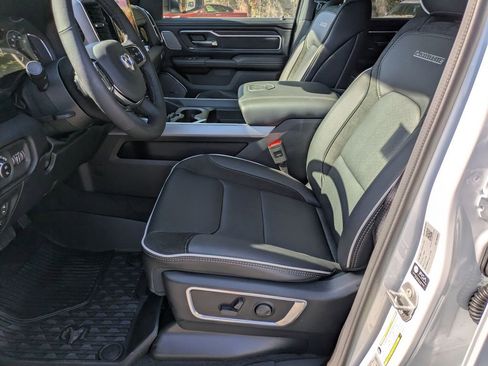 New 2026 RAM 1500 Laramie AWD/4WD image 14