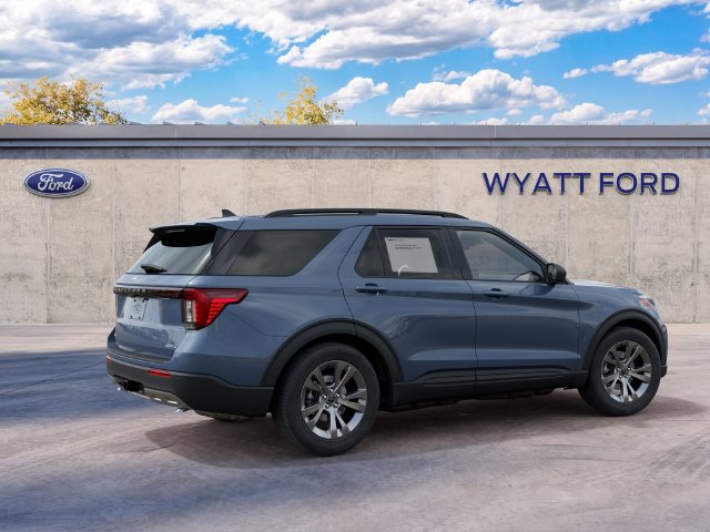 New 2027 Ford Explorer Active w/ Active Comfort Package AWD/4WD image 7