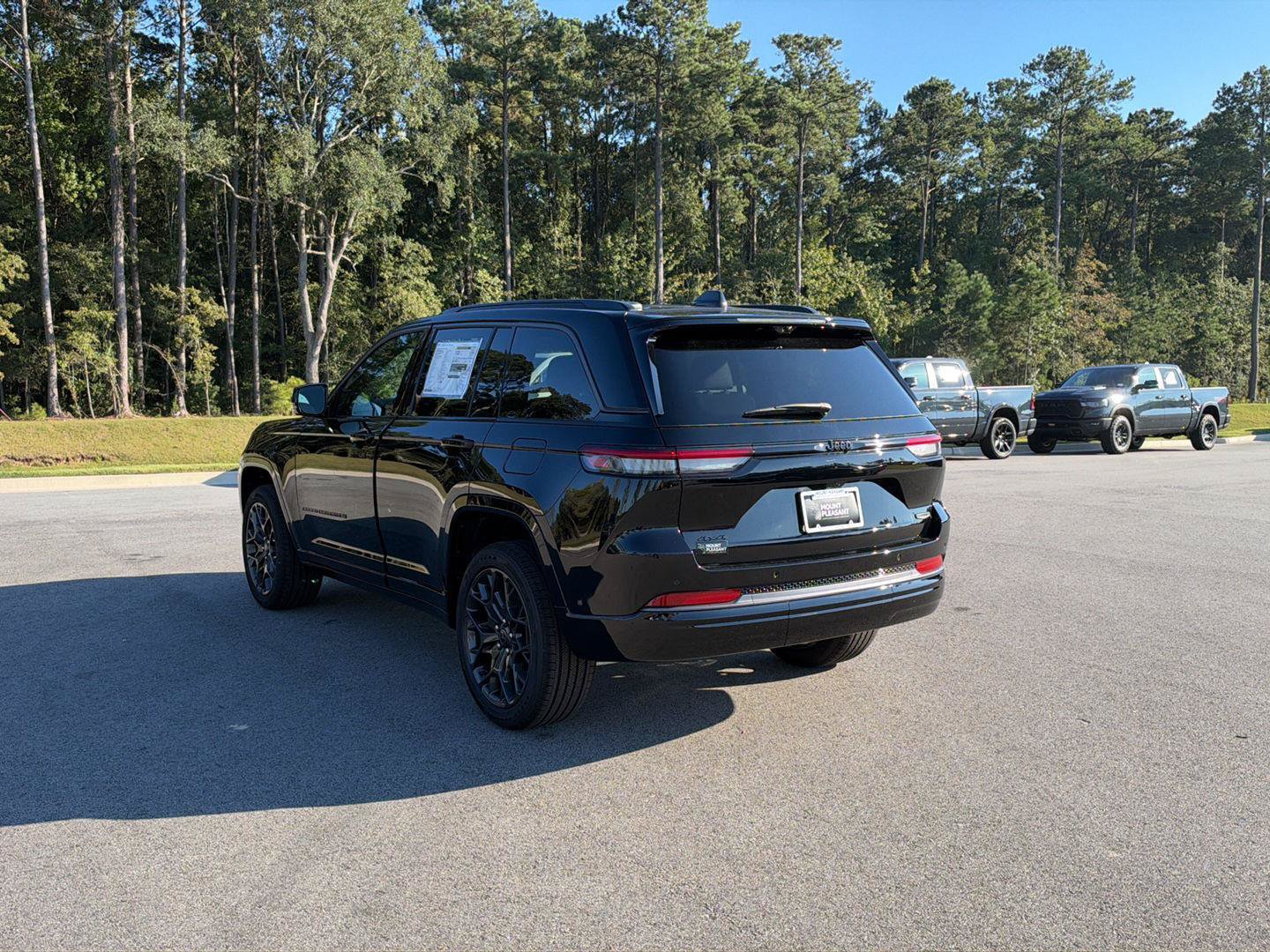 New 2027 Jeep Grand Cherokee Summit AWD/4WD image 6