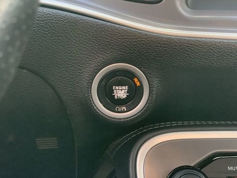 Used 2022 Dodge Challenger R/T w/ Driver Convenience Group image 16