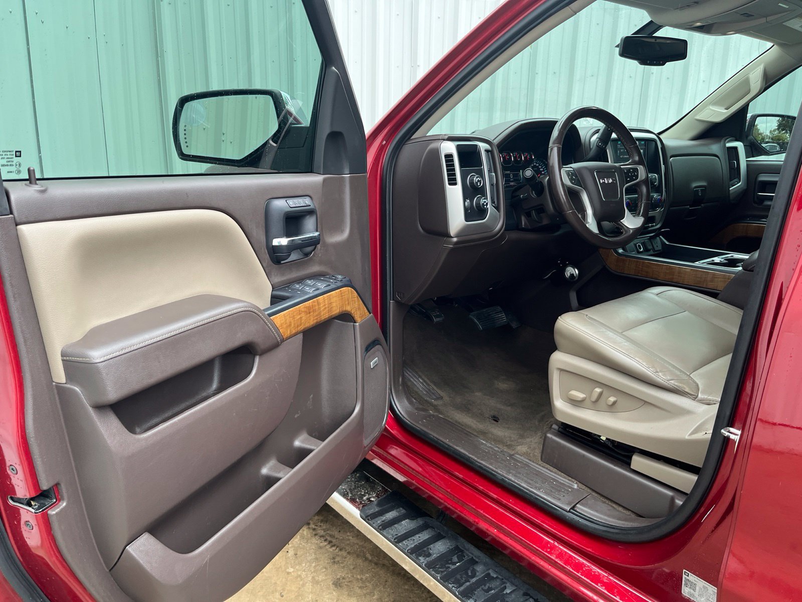 Used 2018 GMC Sierra 1500 SLT w/ Texas SLT Premium Package AWD/4WD image 10
