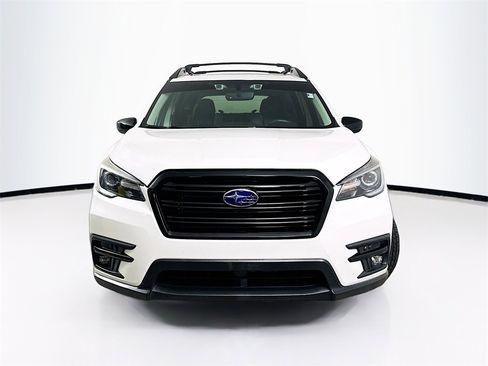Used 2022 Subaru Ascent Onyx Edition image 5