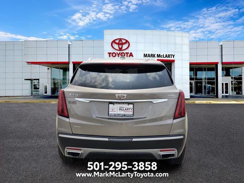 Used 2023 Cadillac XT5 Premium Luxury AWD/4WD image 4