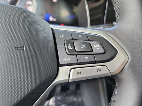 New 2025 Volkswagen Jetta SE image 31