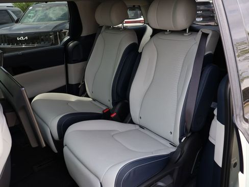 New 2026 Kia Carnival SX Prestige FWD image 12