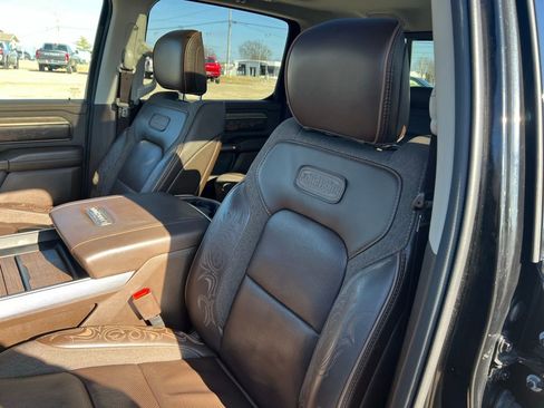 Used 2025 RAM 1500 Limited w/ Off Road Group image 36