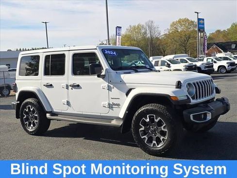 Used 2024 Jeep Wrangler Sahara w/ Technology Group image 2