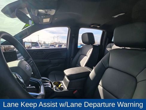 Used 2025 Chevrolet Colorado Trail Boss image 20