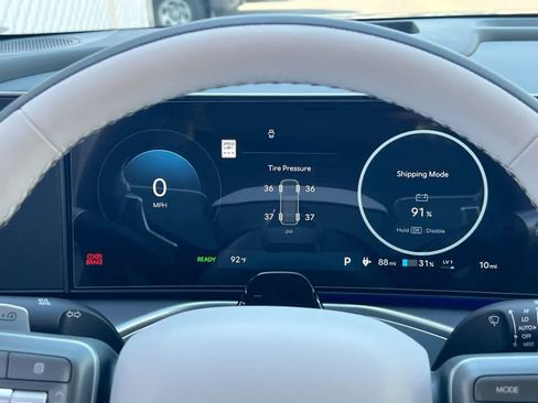 New 2026 Hyundai Ioniq 9 Calligraphy image 26