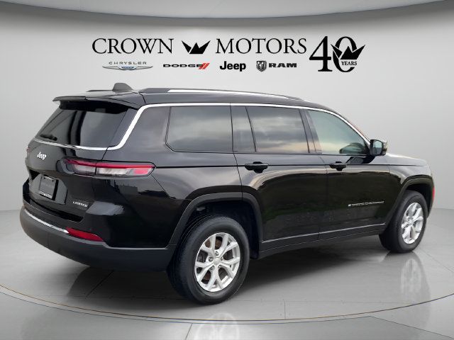 Used 2023 Jeep Grand Cherokee L Limited AWD/4WD image 5