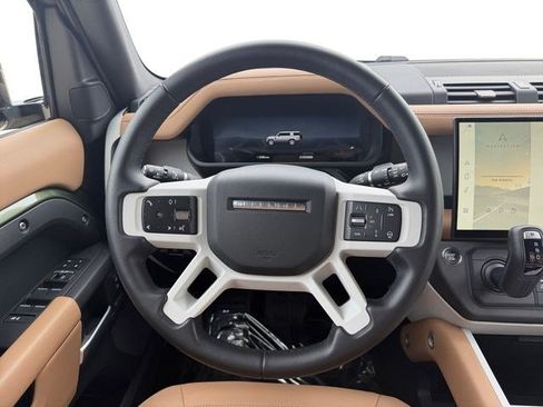 Certified 2026 Land Rover Defender 130 X-Dynamic SE AWD/4WD image 13