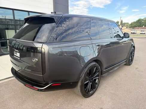 Used 2023 Land Rover Range Rover SE AWD/4WD image 10
