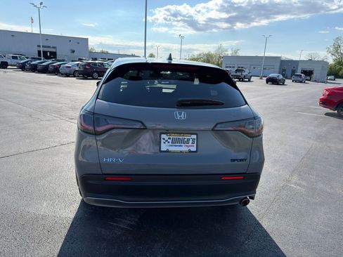 Used 2024 Honda HR-V Sport image 7