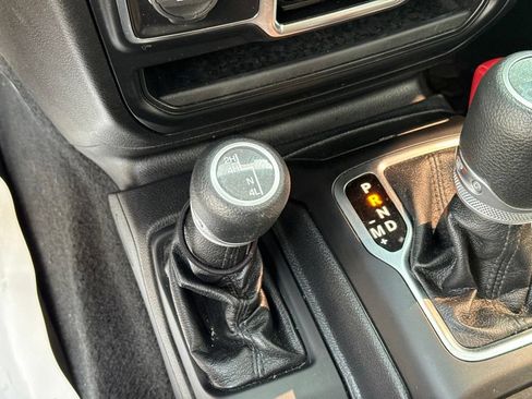 Used 2020 Jeep Wrangler Unlimited Sport AWD/4WD image 21