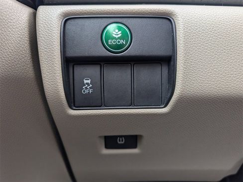 Certified 2017 Honda Accord LX image 24