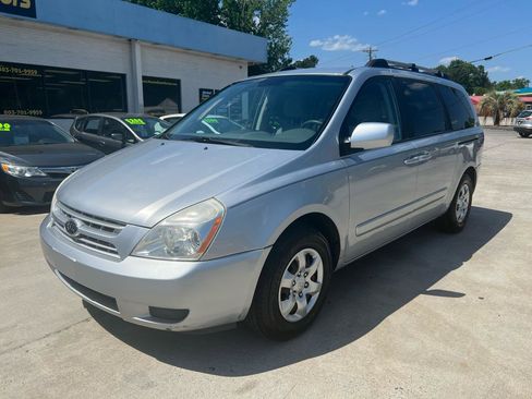 Used 2008 Kia Sedona LX FWD image 2