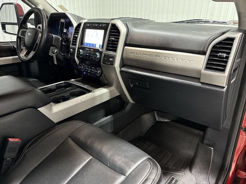 Used 2020 Ford F250 Lariat w/ Lariat Value Package AWD/4WD image 30