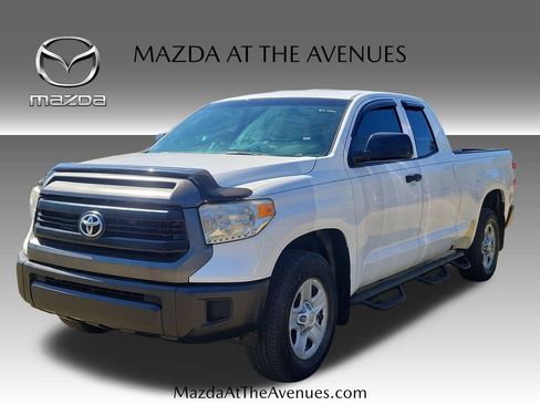 Used 2016 Toyota Tundra SR image 1