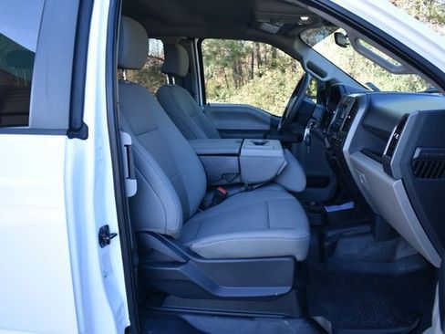 Used 2022 Ford F350 XL w/ Power Equipment Group image 16