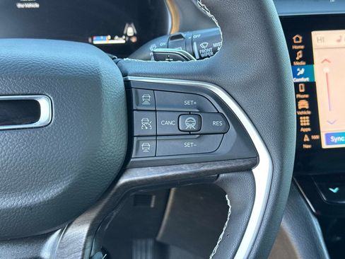 New 2026 Jeep Grand Cherokee Limited image 30