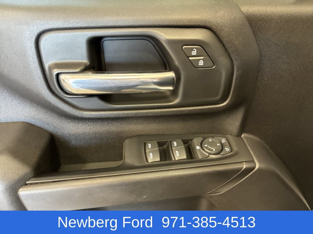 Used 2023 Chevrolet Silverado 2500 Custom w/ Custom Value Package AWD/4WD image 14