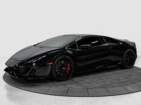 Used 2020 Lamborghini Huracan EVO AWD/4WD image 3