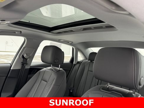 Used 2023 Audi A4 2.0T Premium Plus w/ Premium Plus Package image 3