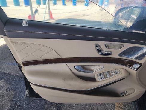 Used 2015 Mercedes-Benz S 550 4MATIC Sedan image 13