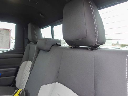 Certified 2025 Toyota Tacoma TRD Off-Road image 11