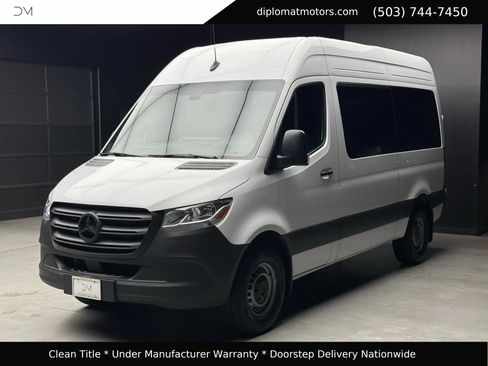 Used 2024 Mercedes-Benz Sprinter 2500 image 1