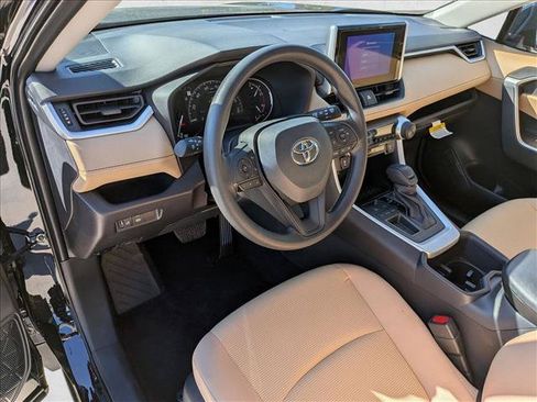 Used 2025 Toyota RAV4 LE FWD image 3