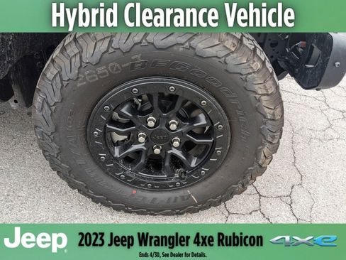 New 2023 Jeep Wrangler Unlimited Rubicon 4xe image 13