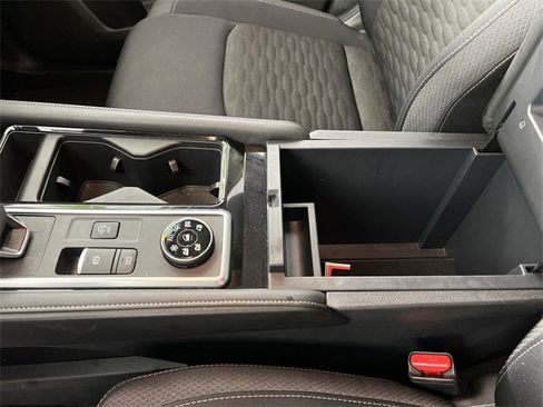 Certified 2025 Nissan Pathfinder SV image 20