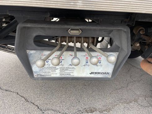 Used 2013 Ford F550 2WD Regular Cab Super Duty w/ Payload Upgrade Pkg image 13