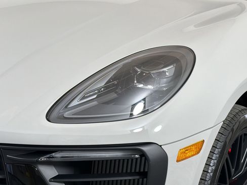 New 2026 Porsche Macan GTS AWD/4WD image 13
