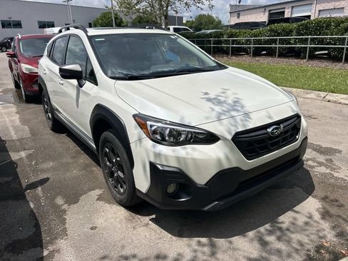 Used 2021 Subaru Crosstrek 2.5i Sport w/ Moonroof Package AWD/4WD image 3