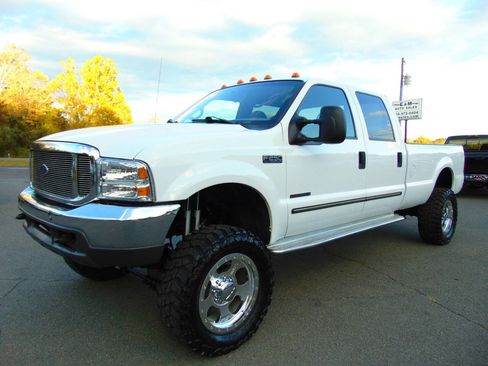 Used 2000 Ford F250 XLT image 25
