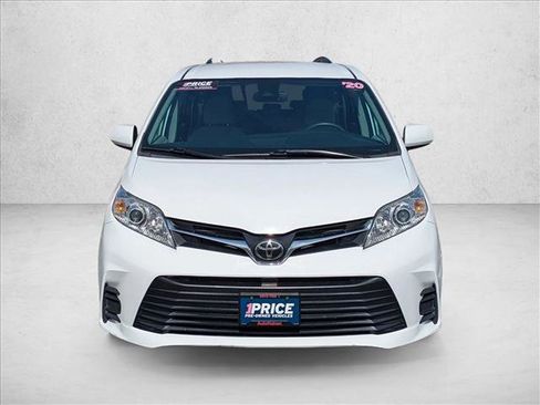 Used 2020 Toyota Sienna LE w/ Protection Package AWD/4WD image 2