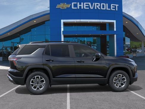 New 2026 Chevrolet Equinox ACTIV AWD/4WD image 29