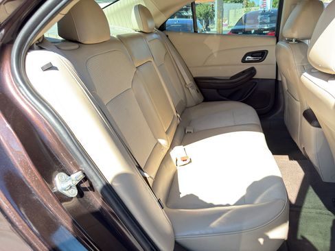 Used 2015 Chevrolet Malibu LT w/ Power Convenience Package FWD image 18