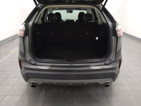 Used 2019 Ford Edge SEL w/ Equipment Group 201A FWD image 29