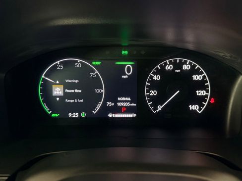 Used 2023 Honda CR-V Sport Touring image 11