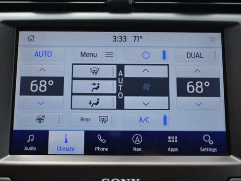Used 2019 Ford Fusion Energi Titanium FWD image 28