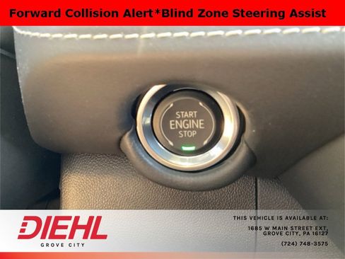 Used 2025 Chevrolet Suburban Premier image 23